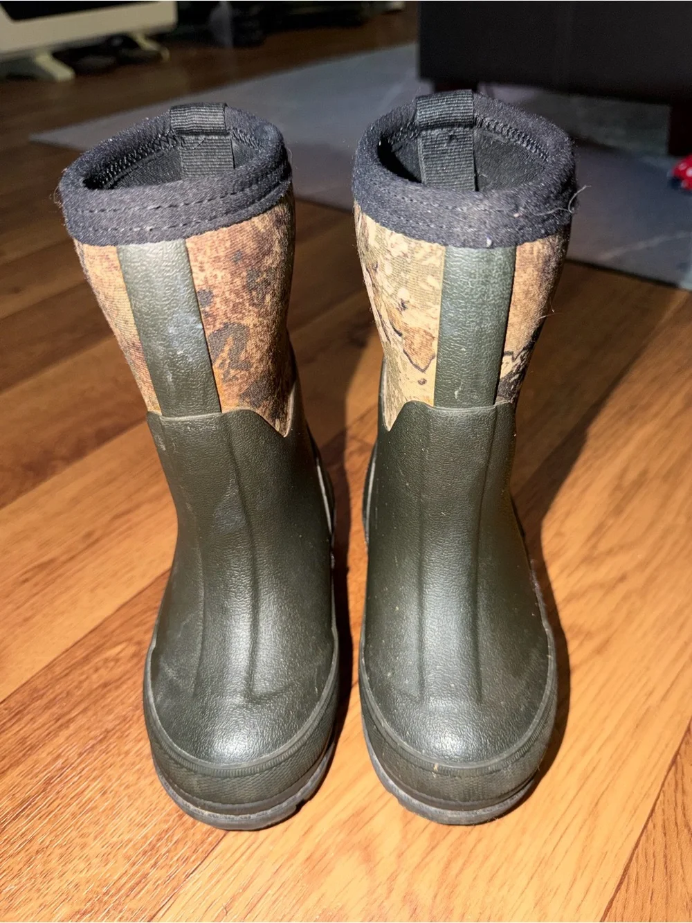 RedHead Black Youth Waterproof Pull-On Boot